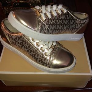 Michael Michael Korda Shoes